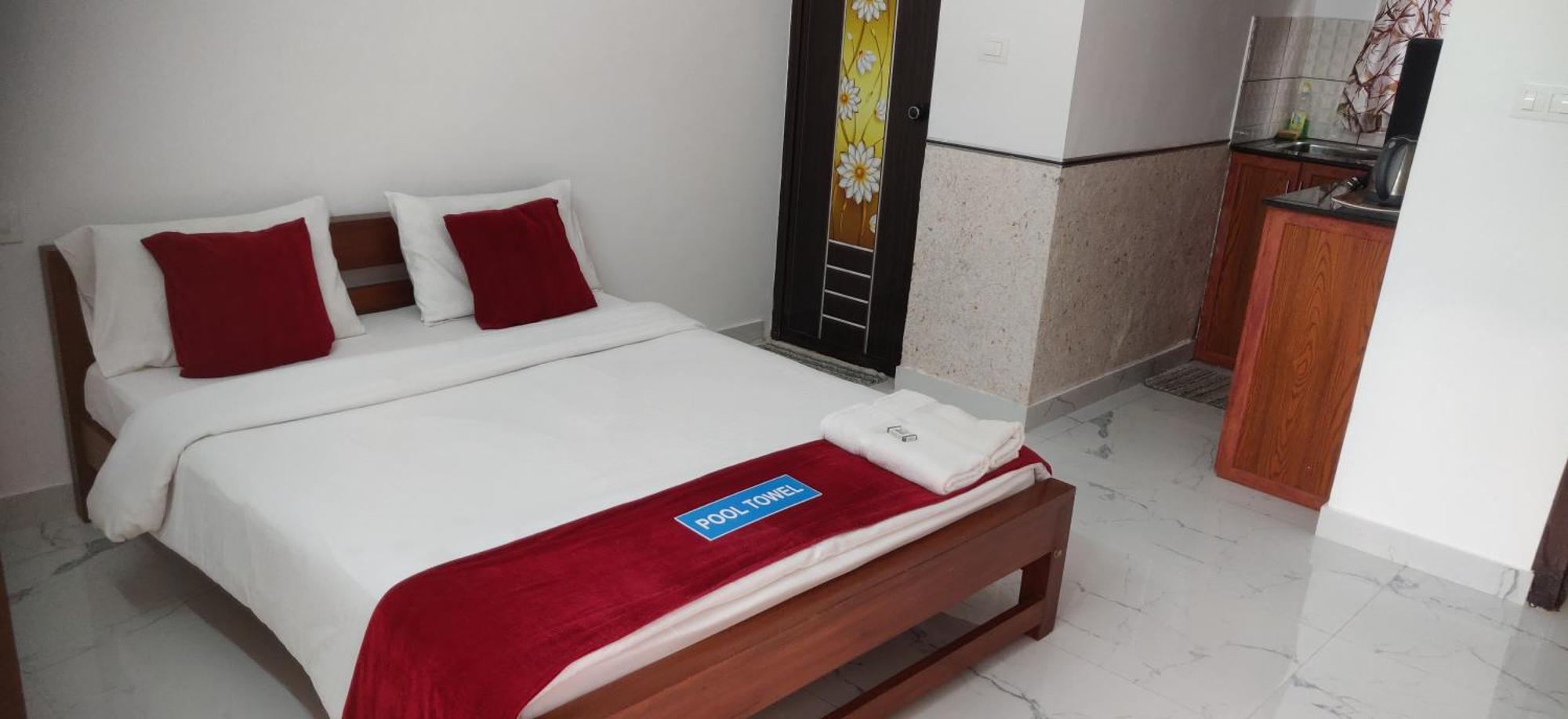 Dolphin Enclave Service Studio Apartments Kalpetta Exterior foto