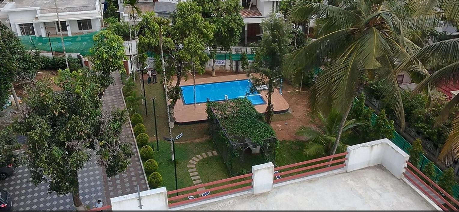 Dolphin Enclave Service Studio Apartments Kalpetta Exterior foto