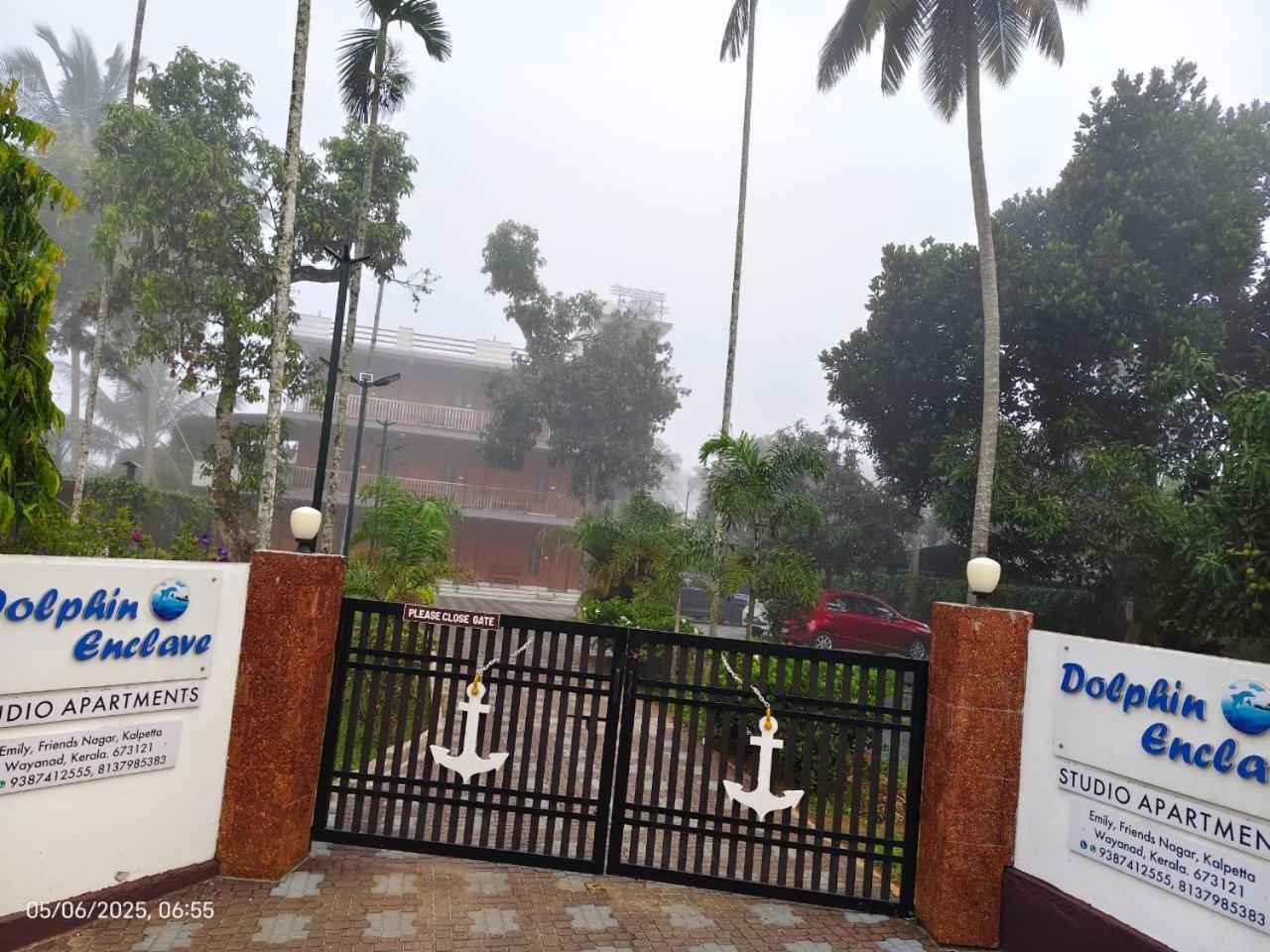 Dolphin Enclave Service Studio Apartments Kalpetta Exterior foto
